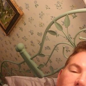 Meet your Posher, Charles